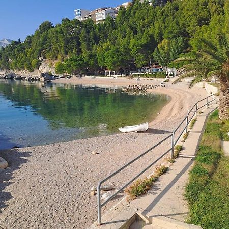 Apartments With A Parking Space Brela, Makarska - 11552 Esterno foto